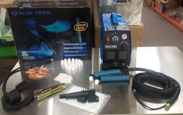 BLUE VIPER DUAL VOLTAGE SET BLUE VIPER PLASMA CUTTER CUT 40N & CONSUMABLES in Power Tools in Manitoba