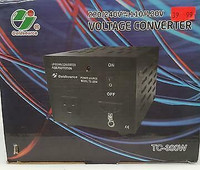 GOLDSOURCE TC-300W VOLTAGE CONVERTER 220/240V TO/FROM 110/120V, 300 WATTS - NEW $39.99