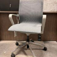 Showroom Model – Icon C4 Task Chair – Grey in Chairs & Recliners in Guelph
