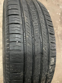4 pneus dété P215/65R17 99T Nokian Entyre C/S 33.5% dusure, mesure 7-7-7-7/32