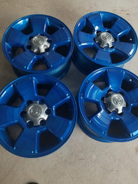 BRAND NEW NEVER MOUNTED TOYOTA TACOMA  FACTORY OEM  17  INCH ALLOY WHEEL SET OF FOUR.      NO SENSORS.