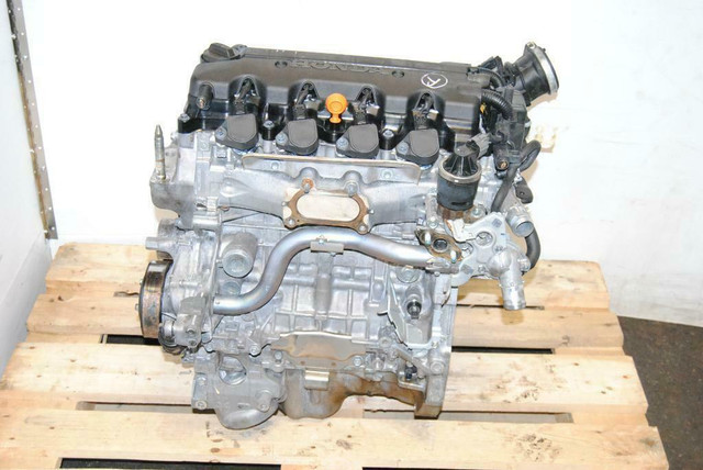 Honda Civic R18A 1.8L Engine Motor Moteur 2006 2007 2008 2009 2010 2011 / 06 07 08 09 10 11 in Engine & Engine Parts in City of Montréal - Image 3