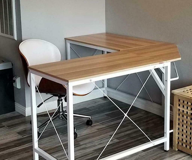 Large L Shaped Home Office Computer Desk Wood Metal Corner Writing Table in Desks