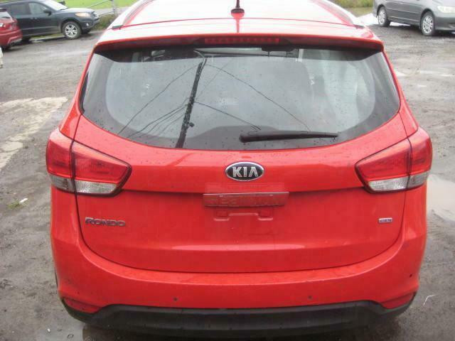 2014-2015 Kia Rondo 2.0L Automatic pour piece# for parts#parting out in Auto Body Parts in Québec - Image 4