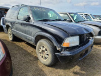 Parting out WRECKING: 2005 Blazer 2 Door SUV Parts