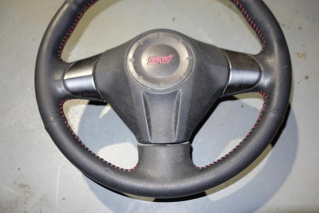 JDM Subaru Impreza WRX Forester STI Steering Wheel / Hub Legacy OEM Japan in Auto Body Parts - Image 2