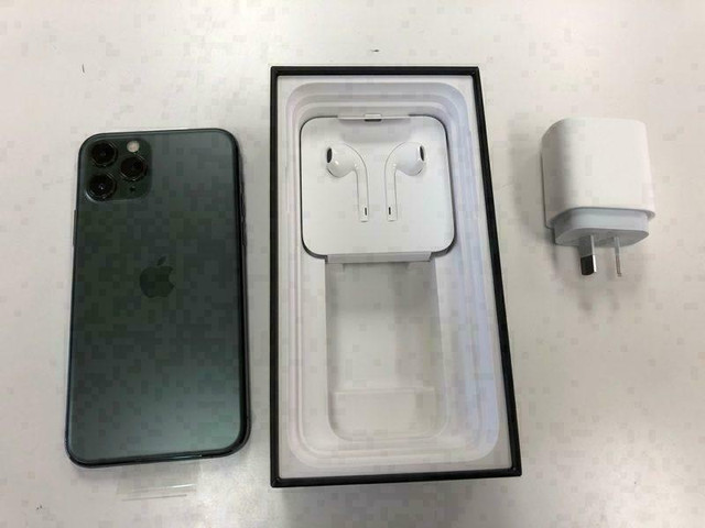 iPhone 11 Pro MAX 64GB 256GB 512GB  CANADIAN MODELS NEW CONDITION WITH ACCESSORIES 1 Year WARRANTY INCLUDED in Cell Phones in Fort McMurray - Image 2