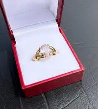 #118 10K yellow gold pear solitaire morganite ring  *Size 6* ON SALE NOW