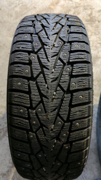 4 pneus d'hiver P225/55R17 101T Nokian Nordman 7 22.5% d'usure, mesure 11-9-11-9/32