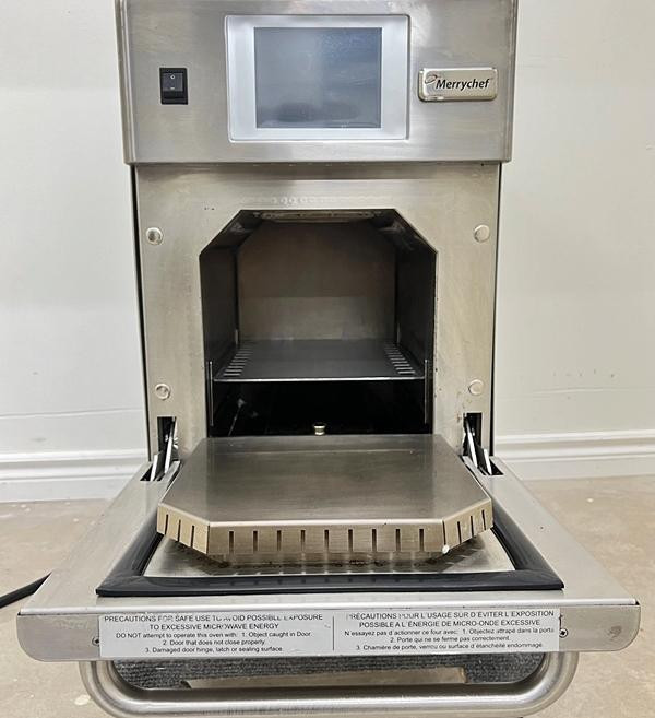 Merrychef 14.75 Ventless Advanced Cooking Technology Convection Oven Used FOR01916 in Industrial Kitchen Supplies - Image 3