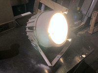 Lumière projecteur 1000W Outdoor-PAR64 pour spectacle  ----- Outdoor-PAR64 1000W Projector spot light for show