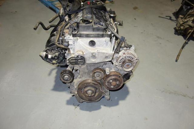 JDM Honda R18A Engine 2006-2011 Honda Civic 1.8L SOHC VTEC + 5speed Manual Transmission in Engine & Engine Parts - Image 4