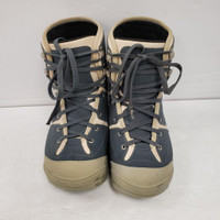 (52023-1) Moto Snowboard Boots - Size 8