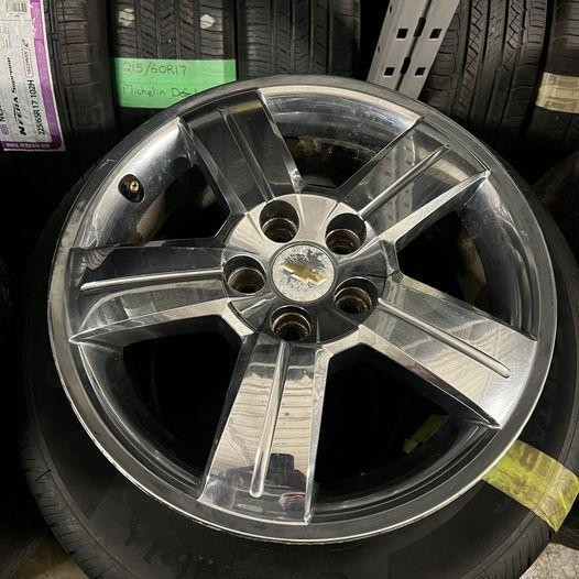 Set of 4 Used CHEVY Wheels 17 inch 5x110 CHROME for Sale in Tires & Rims in Barrie