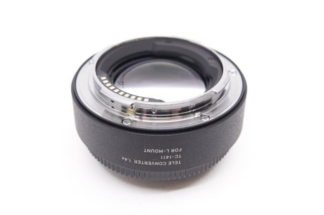 Used Sigma Tele Converter TC-1411 for L-Mount with Box   (ID-167(DW))   BJ PHOTO in Cameras & Camcorders - Image 3
