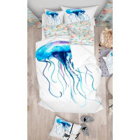 East Urban Home Designart Large Jellyfish Duvet Cover Set
