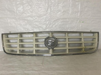 2004 Cadillac Seville Grille with Emblem 25653113
