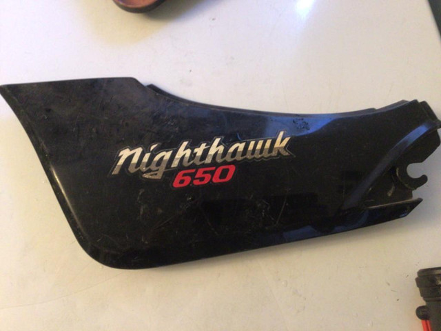 1983-1985 Honda Nighthawk CB650 CB650SC Left Sidecover Panel in Motorcycle Parts & Accessories in Ontario