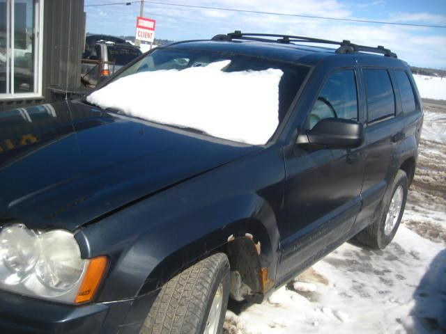 2005 2006 Jeep Grand Cherokee 3.7L 4X4 Automatic pour piece # for parts # part out in Auto Body Parts in Québec - Image 4