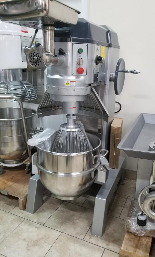 Commercial 60Qt Planetary Dough Stand Mixer in Other Business & Industrial