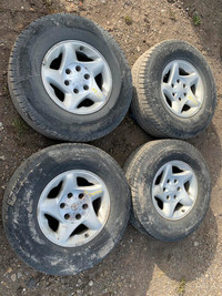 265/70r16 Michelin winter tires and wheels off a 2004 Toyota tundra