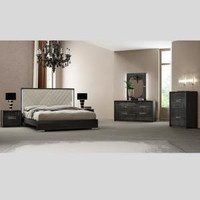 King Size Complete Bedroom Set on Clearance !!