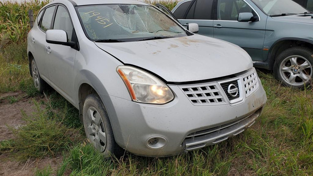 Parting out WRECKING: 2008 Nissan Rouge in Other Parts & Accessories