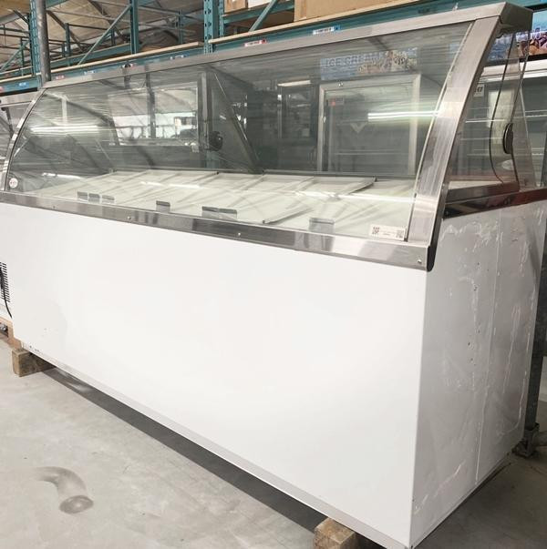 88 Ice Cream Dipping Cabinet Used FOR01795 in Industrial Kitchen Supplies