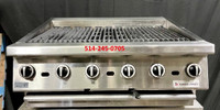 Garland Grille 36” Gas Comme Neuf. 36” Gas Charbroiler Like New!