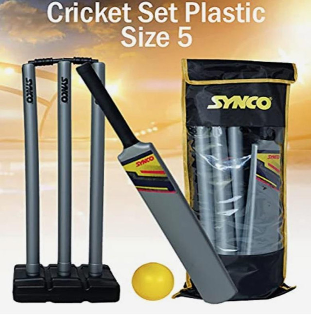 Cricket Set Synco Brand (High Quality Plastic) - $49.00 in Other - Image 4