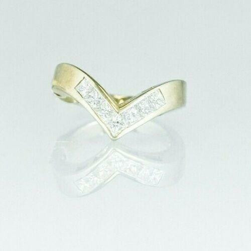 (I-6101-090) 14k white gold multistone princess cut diamond ring in Jewellery & Watches in Alberta