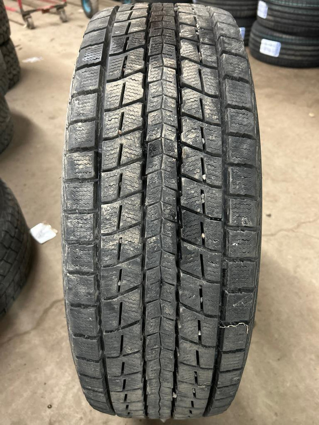 4 pneus dhiver P235/65R17 108R Dunlop Winter Maxx SJ8 29.0% dusure, mesure 10-10-10-10/32 in Tires & Rims in Québec City - Image 3