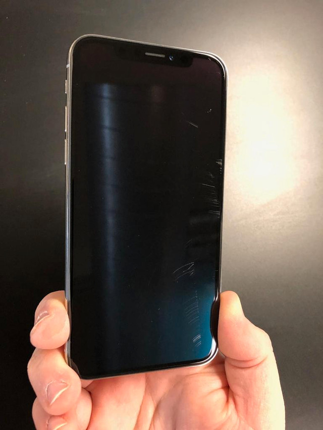 iPhone X 64 GB Unlocked -- Buy from a trusted source (with 5-star customer service!) in Cell Phones in Québec City - Image 3