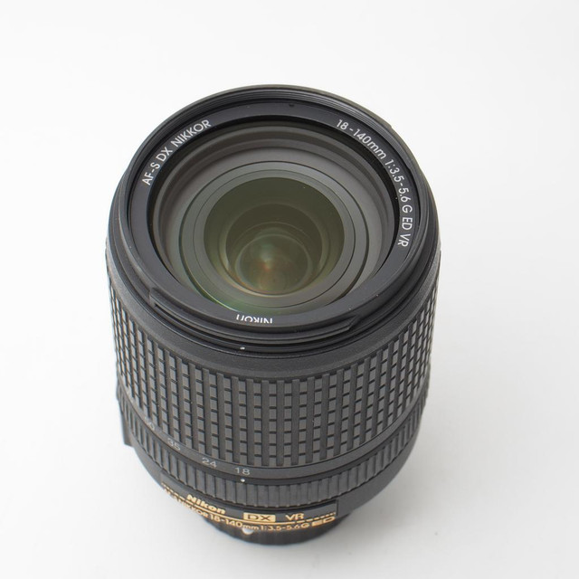 Nikon AF-S DX NIKKOR 18-140mm f/3.5-5.6 G ED VR (ID - 2015) in Cameras & Camcorders - Image 3