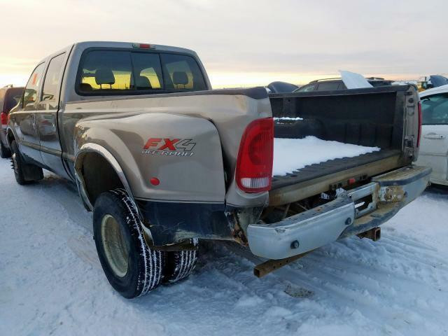 2004 Ford F350 Super Duty Crew Cab 4WD DRW 6.0L For Parts Outing in Auto Body Parts in Saskatchewan - Image 3