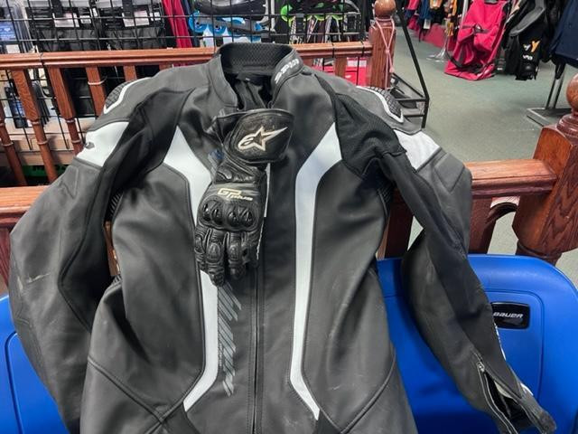 Repair Motorcycle Racing Suits in Other in Toronto (GTA)