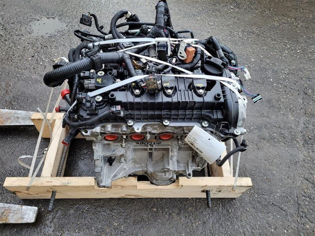 18 19 Nissan Kicks 1.6 Engine Motor With warranty in Engine & Engine Parts - Image 3