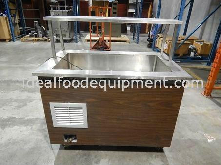 Vollrath 49 refrigerated salad bar - in Other Business & Industrial