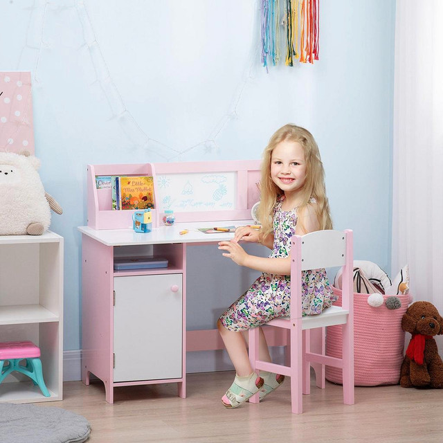 2PCS KIDS DESK AND CHAIR SET WITH WHITEBOARD, STORAGE, SHELVES, PINK in Toys & Games - Image 2