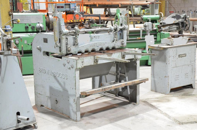 Shear, 16 ga. x 36  Brown and Boggs gap frame foot shear, in Other Business & Industrial in Ontario - Image 2