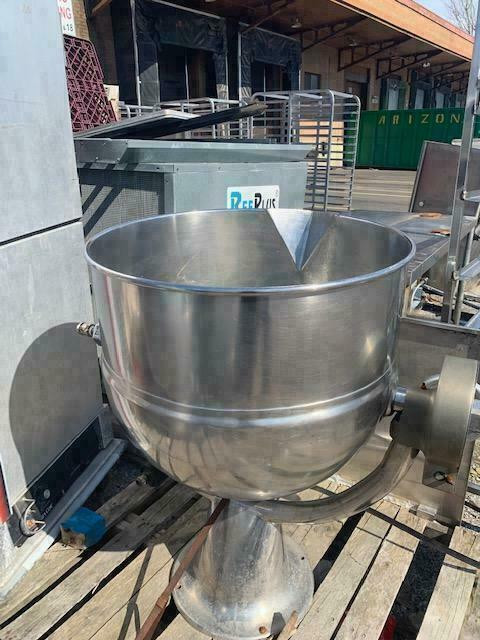 Steam kettle,  Groen 40 gallon $4,500 *90 day warranty in Industrial Kitchen Supplies in Ontario - Image 3