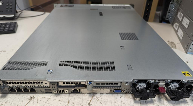 Server   HPE DL360 G10, 2 x Xeon Gold 6130, 128GB RAM, 3x 150GB 2.5 SATA SSD, RAID Controller included , No OS, in Servers in Québec - Image 2