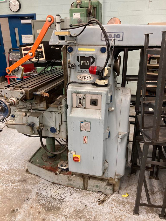 FRAISEUSE SAJO UF-54 MILLING in Other Business & Industrial
