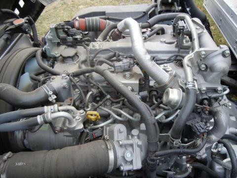 Isuzu 4HK1TC Engine for a Isuzu NRR GMC W-4500 W-5500 in Engine & Engine Parts