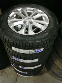 Brand new 225 65 17 Michelin Xice Snow winter tires on OEM Nissan Rogue alloy wheels 5x114.3 / TPMS