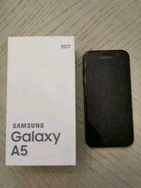 Samsung A5 (2017) A8 (2018) CANADIAN MODELS ***UNLOCKED*** New condition with 1 Year warranty includes accessories