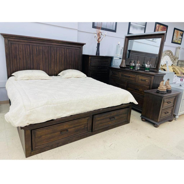 Wooden Bedroom Set in Queen Size in Beds & Mattresses in Oakville / Halton Region - Image 2