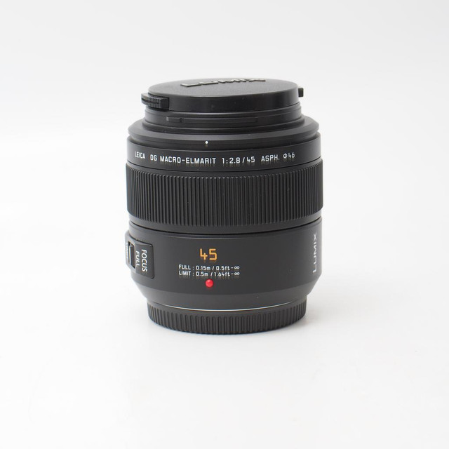 *Open Box* Panasonic Leica DG MACRO-ELMARIT 45mm/F2.8 Lens for Micro Four Thirds (ID - 2018) in Cameras & Camcorders - Image 3
