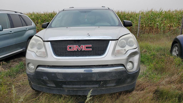 Parting out WRECKING: 2008 GMC Acadia in Other Parts & Accessories - Image 2