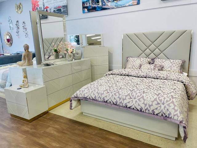 Modern Bedroom Set on Huge Sale! in Beds & Mattresses in Ontario